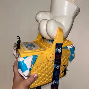 Disney Parks EPCOT Food & Wine Festival Popcorn Picnic Basket